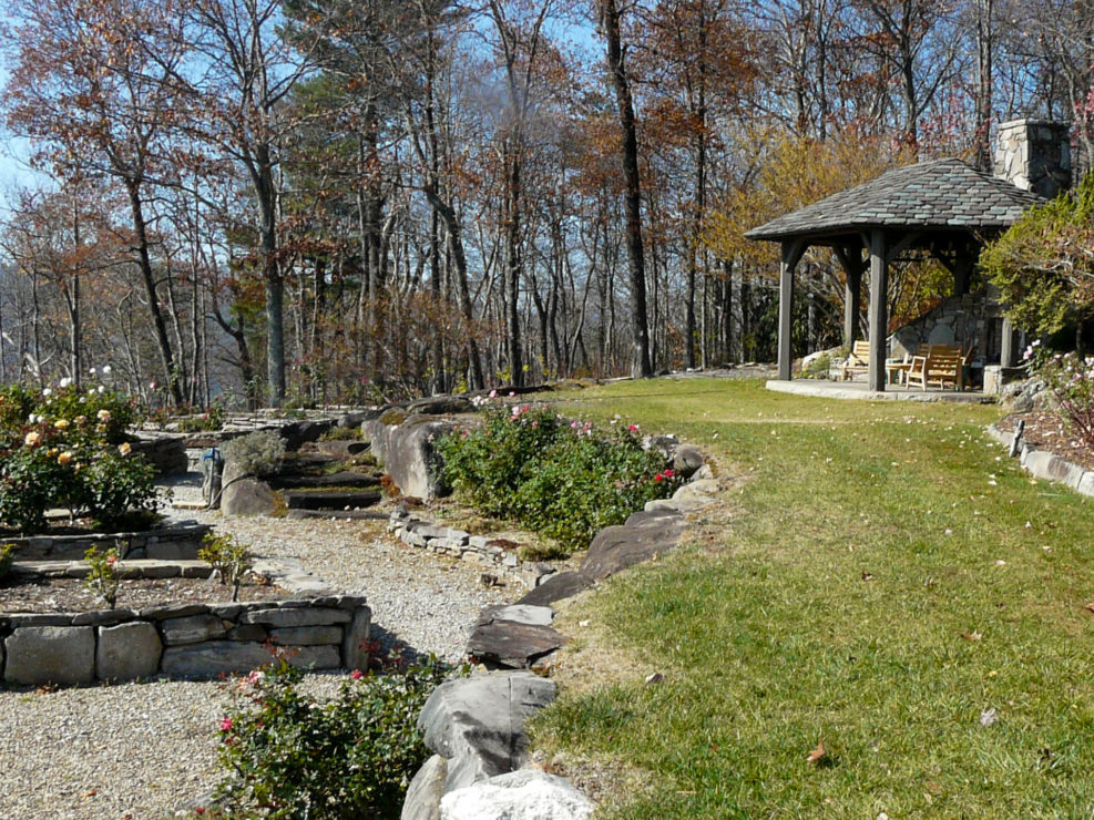 Timber Frame Garden Picnic Pavilion